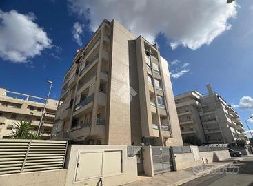 3 LOCALI A CASAMASSIMA