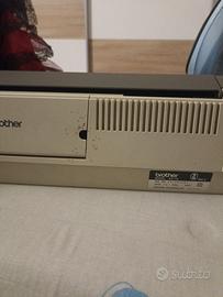 macchina da scrivere usata