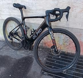 Gravel in Carbonio Olmo E-Grit Motore Polini 85 