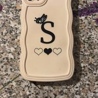 Cover iPhone 11 pro max con bordi ondulati e lette