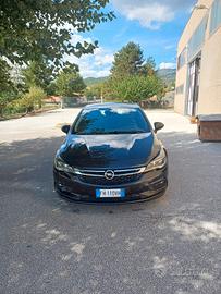 Opel Astra CDTi 