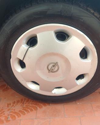 5 GOMME + 5 CERCHI + 5 BORCHIE Opel Corsa  M+S