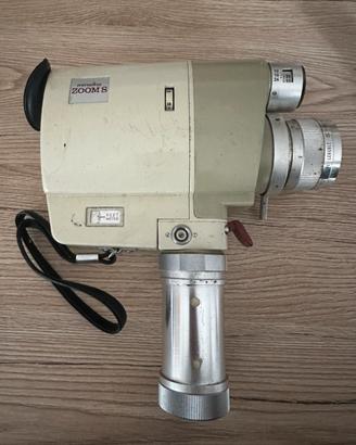 Cinepresa Vintage Minolta