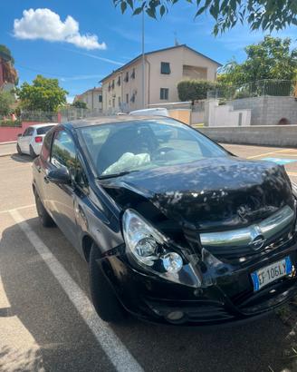 Opel corsa D 2010