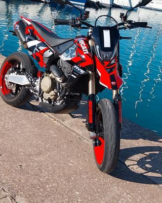 Ducati Hypermotard mono rve 698