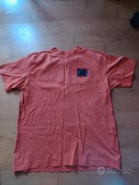 Maglietta nike arancione taglia M