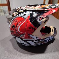casco moto airoh+omaggio occhiali guanti pettorina