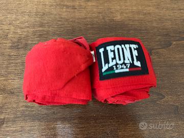 Bendaggi elastici per le mani della Leone 1947