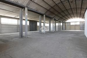 CAPANNONE A CASCINA