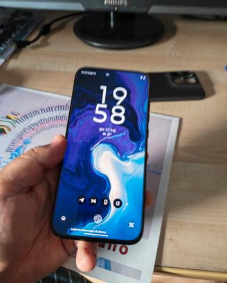 Motorola g77 + buds 