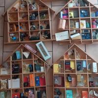 campioni mignon di profumi+mensolina