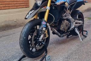Aprilia DorsoDuro 750