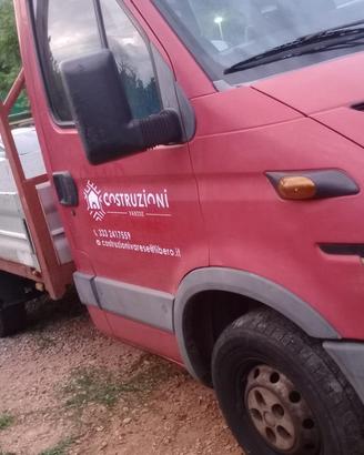 Iveco daily 2.3 cassone fisso