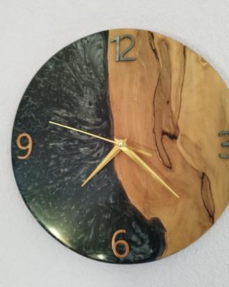 Orologio in resina