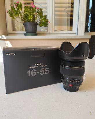 Fujifilm XF 16-55mm f/2.8 R LM WR