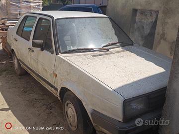 Volkswagen Jetta mk2  da restaurare