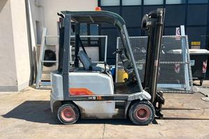 carrello elevatore usato OM diesel