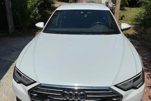 AUDI A6 Avant 40 2.0 TDI quattro ultra S Business