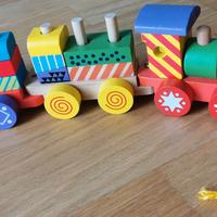 Trenino in legno