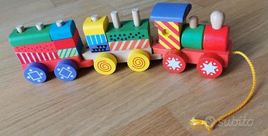 Trenino in legno
