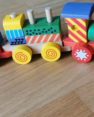 Trenino in legno