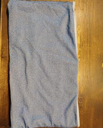 top azzurro brillantinato