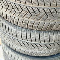 gomme 255/60 r18