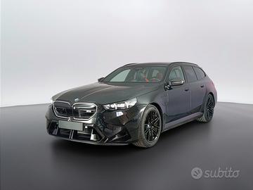 BMW M5 Touring N22337