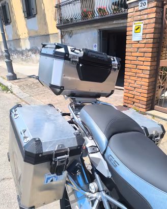 BMW r1200gs