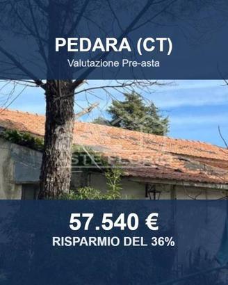 Immobile in asta di 181 m² con box auto a Pedara