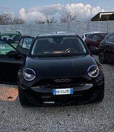 Fiat 600 Hybrid 145 CV DCT MHEV La Prima