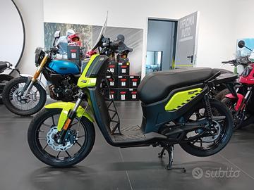 Fantic Issimo City scooter elettrico