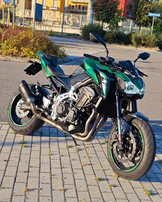 Kawasaki Z900 A2 35kw depotenziata Akrapovic 