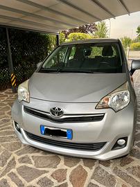TOYOTA Verso-S 1.3 MT Active