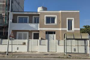 Casa indipendente con giardino latina centro