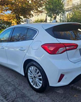 Ford Focus 1.5 TDCi 120 CV S&S" Titanium PERFETTA