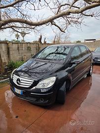 Mercedes-Benz classe b 200