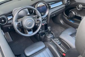 MINI Mini Cabrio (F57) - 2023