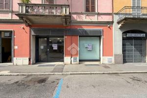 NEGOZIO A CREMONA