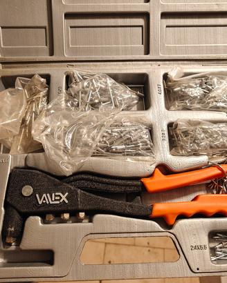 kit rivettatrice manuale valex con assortimento 