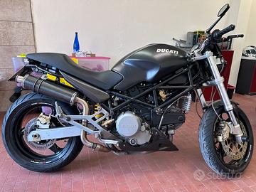 DUCATI MONSTER 750cc 2002
