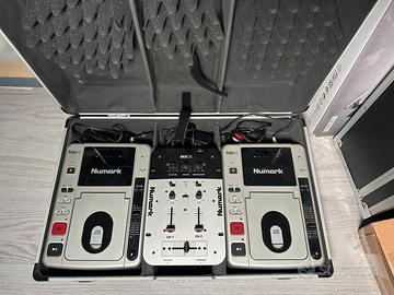 Consolle dj Numark con flight case