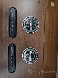 Loghi originali Benelli e Leoncino 