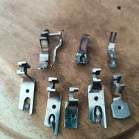 Piedini vintage per macchina da cucire 