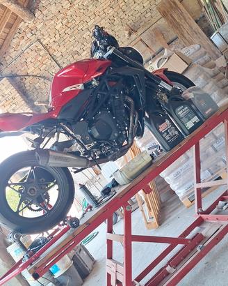 sollevatore moto 