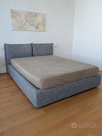 Letto 160x200 contenitore imbottito in tessuto
