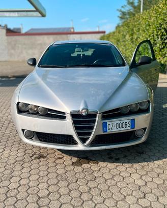 Alfa 159