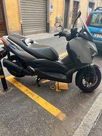 YAMAHA XMAX 300 (2021) – Unico Proprietario