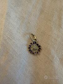 Charm Pandora Margherita fiore viola – Argento 925