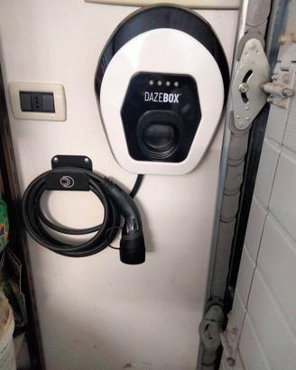 Caricatore auto elettrica DAZEBOX NUOVO